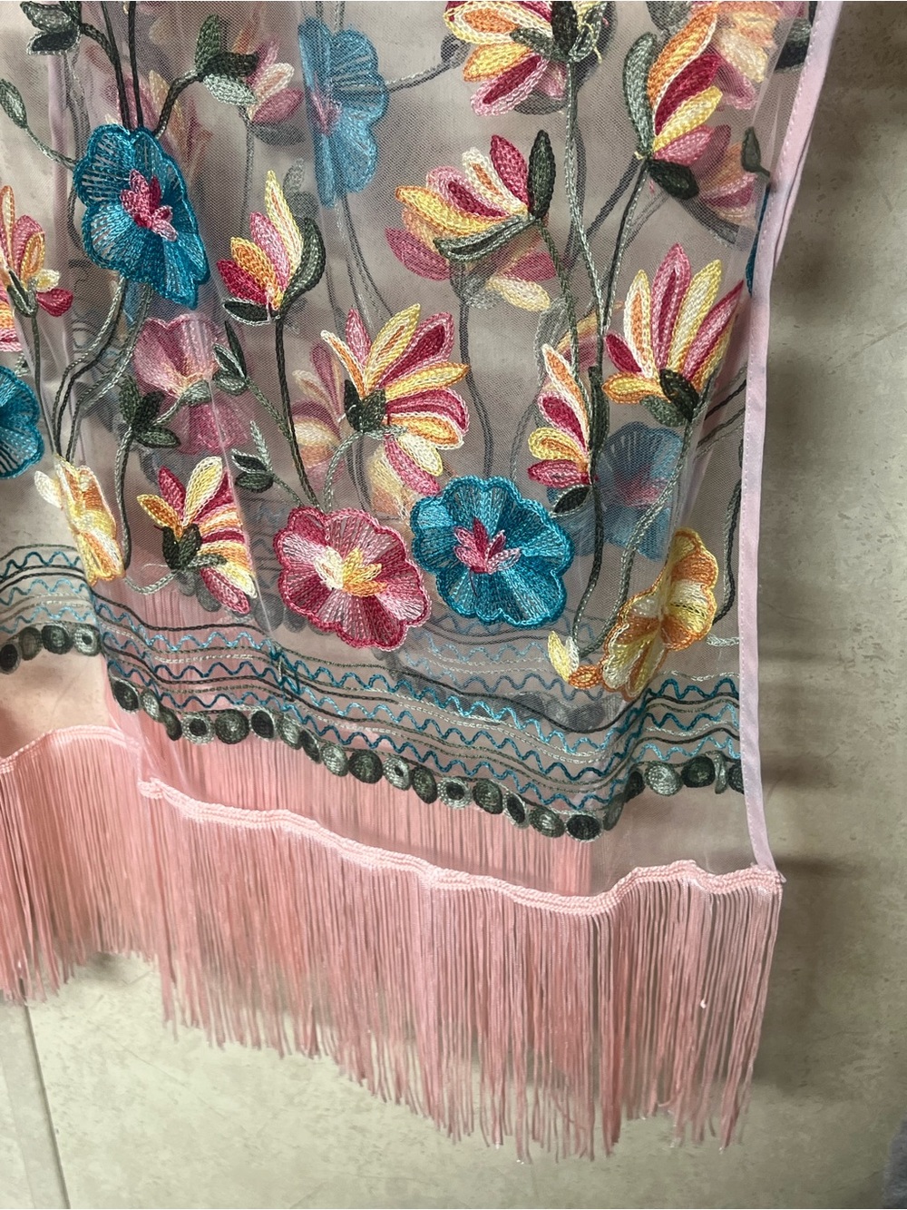 Haute Hippie pink sheer floral embroidered kimono with fringe trim - Picture 8 of 11